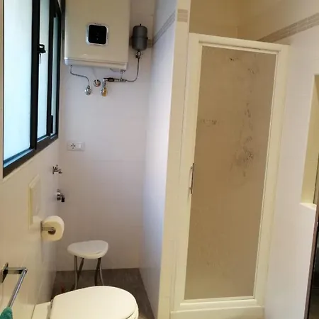 ゲストハウス Camera Con Bagno